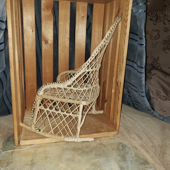 Wicker Doll Rocking Chair - Picture 4 of 7